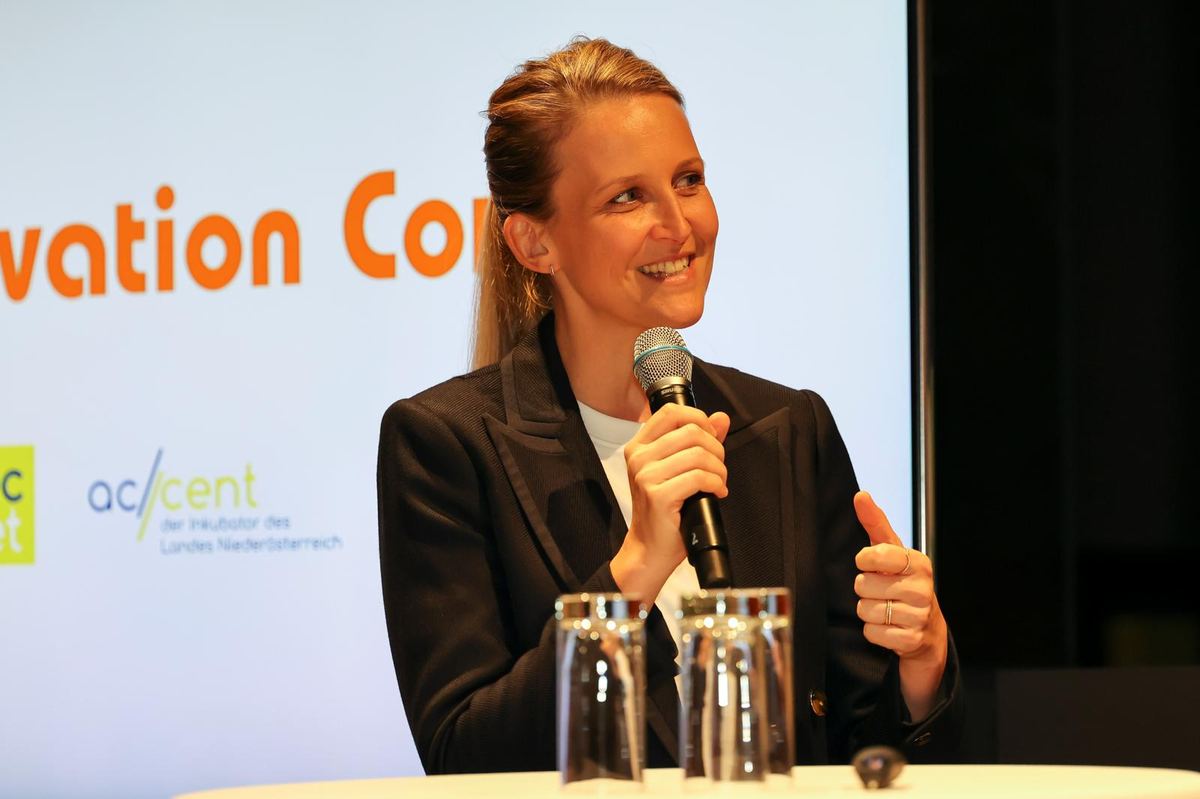 Dr. Stephanie Hirschbichler